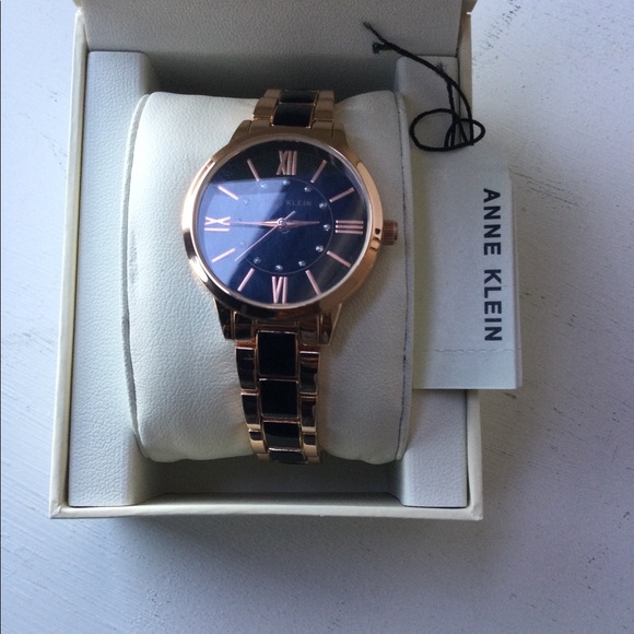 🔥🔥HOST PIC🔥🔥Anne Klein Women Watch - Picture 5 of 9